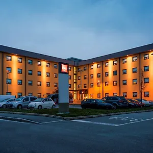 https://ibis-milano-malpensa-aeroporto.it-lombardy.com